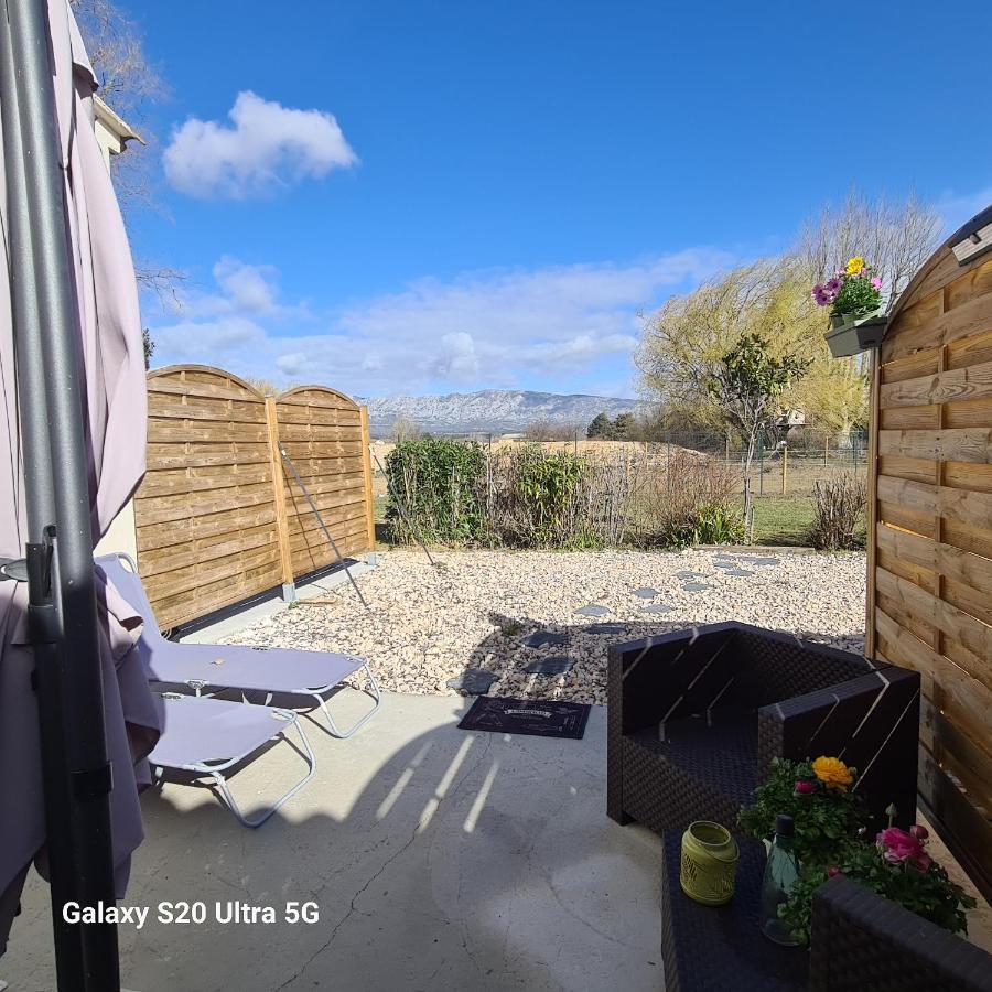 דירות טרטס Mas Gabelys Superbe Vue Sainte Victoire Jardin Terrasse Et Piscine מראה חיצוני תמונה