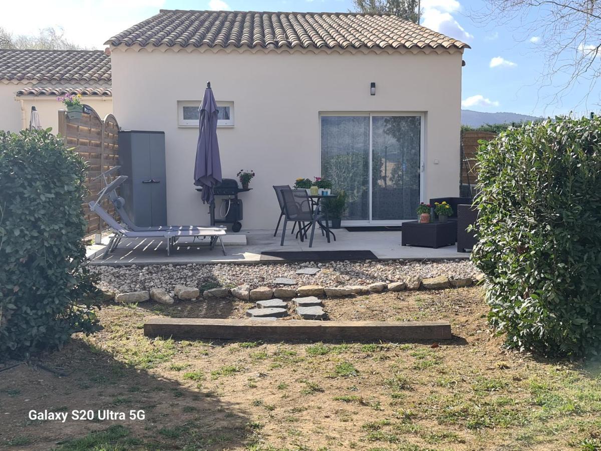 דירות טרטס Mas Gabelys Superbe Vue Sainte Victoire Jardin Terrasse Et Piscine מראה חיצוני תמונה