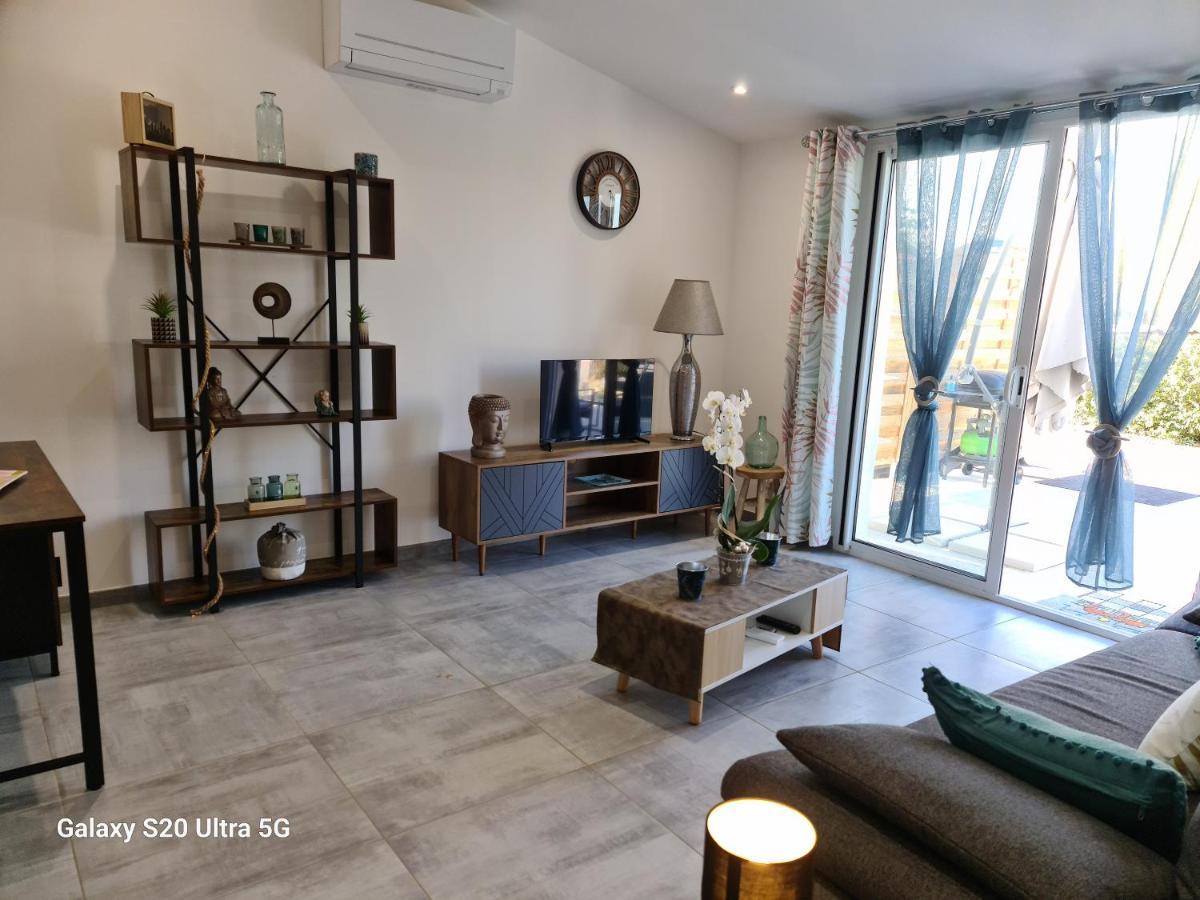 דירות טרטס Mas Gabelys Superbe Vue Sainte Victoire Jardin Terrasse Et Piscine מראה חיצוני תמונה